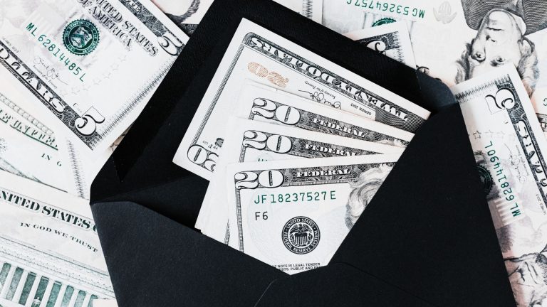 往生者可以領普發一萬嗎？遺屬代領資格與申請流程完整指南